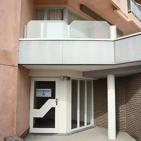 Near Sandy Beach, Cleaning Included Apartment *