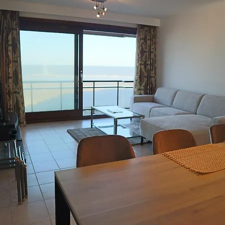 Near Sandy Beach, Cleaning Included * Nieuwpoort